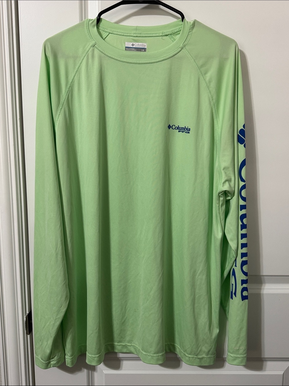 Columbia performance long sleeve